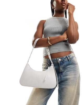Pull&Bear – Klassische Schultertasche aus PU in verwaschenem Weiß