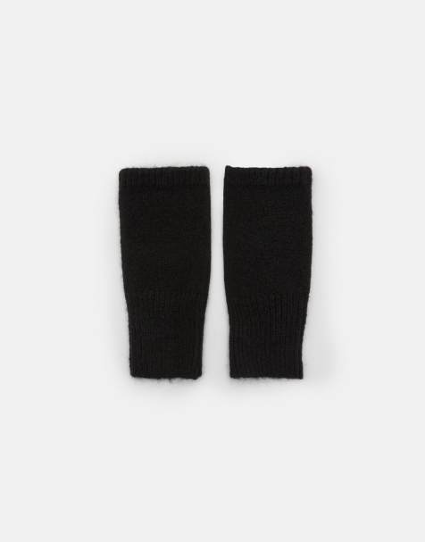 Pull&Bear Knit fingerless gloves in black - view 1