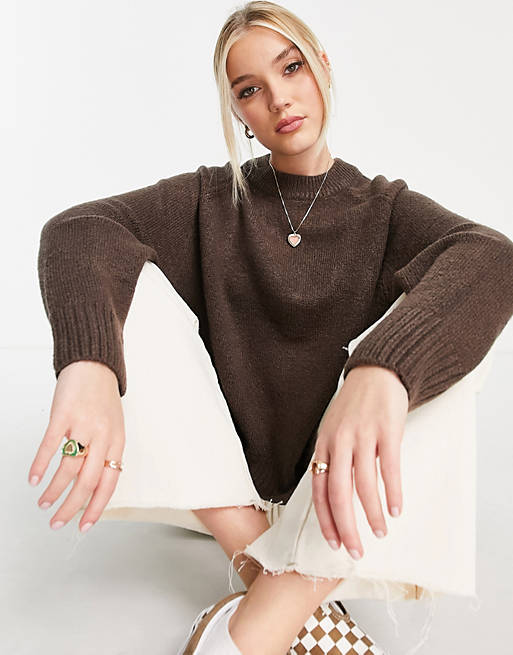 Women Pull&Bear knitted crew neck jumper in brown 