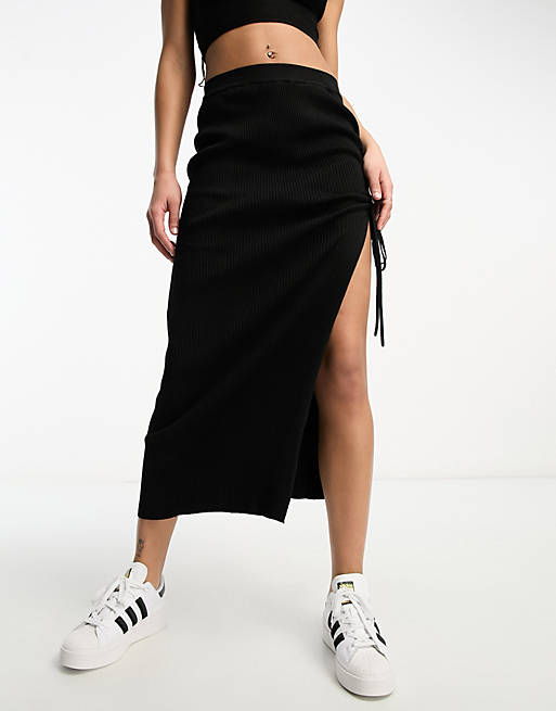 Pull&Bear knitted midaxi skirt co-ord in black | ASOS