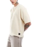 [Pull & Bear] Pull & Bear knitted t-shirt in ecru-Neutral XL Ecru