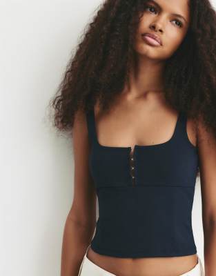 Pull & Bear - Korsett-Top in Marineblau mit Riemchenträgern