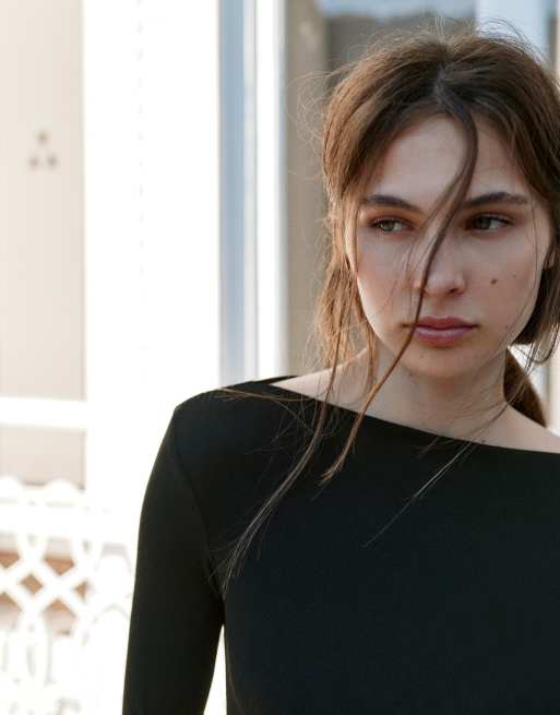 Pull&Bear kort kjole med rynkeeffekt i sort, 4 af 7