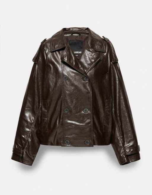 Pull&Bear kort trenchcoat i læderlook i chokoladebrun, 6 af 7