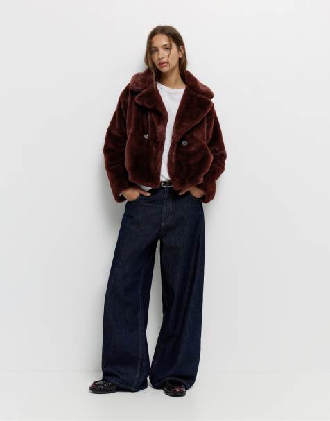 Pull&Bear - Korte jas van imitatiebont in bordeauxrood - view 1