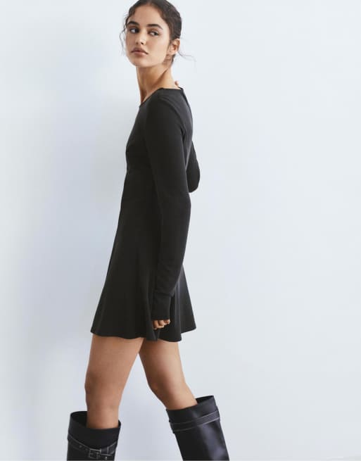 Pull&Bear - Korte jurk met vloeiende zoom in grijs, 2 van 4