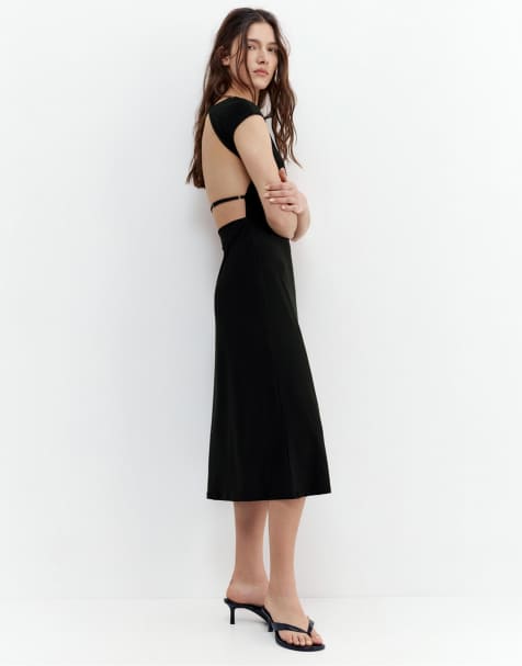 Pull&Bear – Kurzärmliges Midikleid in Schwarz - view 1