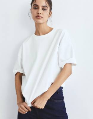 Pull & Bear - Kurzärmliges Oversize-T-Shirt in Weiß