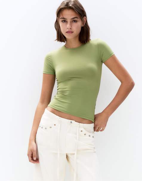 Pull&Bear – Kurzärmliges T-Shirt aus Polyamid in Olivgrün - view 1