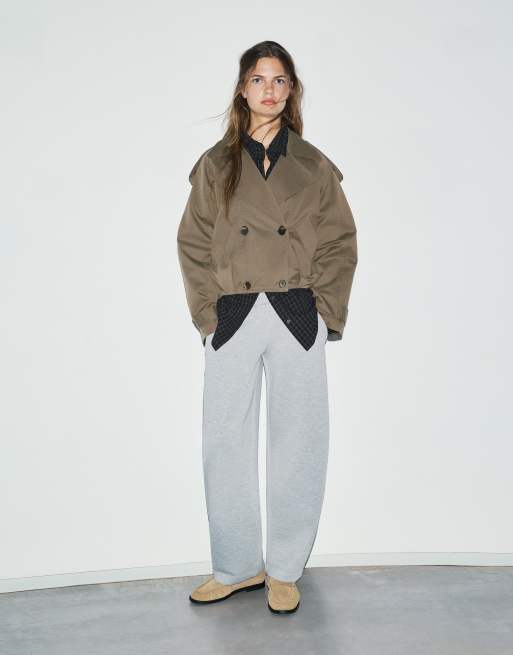 Pull&Bear kurzer Trenchcoat mit Ballon-Schnitt in Dunkelkhaki, 2 von 6