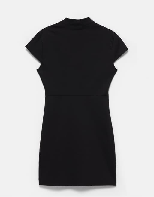 Pull&Bear kurzes Kleid mit Schleife in Schwarz, 6 von 6