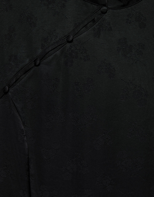 Pull&Bear Kurzes Kleid mit Stehkragen und Feuerwehrverschlüssen in Schwarz, 6 von 7