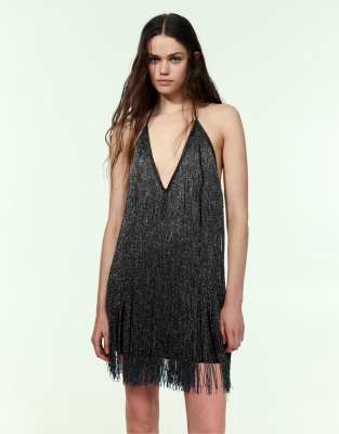 Pull & Bear - Kurzes Neckholder-Kleid in Silber mit Fransen