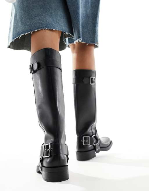 Pull Bear Laarzen met gespdetail in zwart