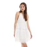 [Pull & Bear] Pull & Bear lace trim detail tiered mini dress in white XL WHITE