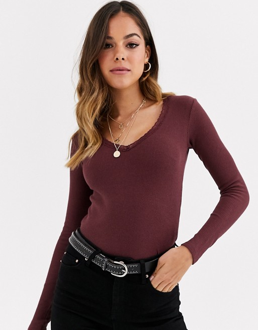Pull&Bear lace trim long sleeved top in burgundy
