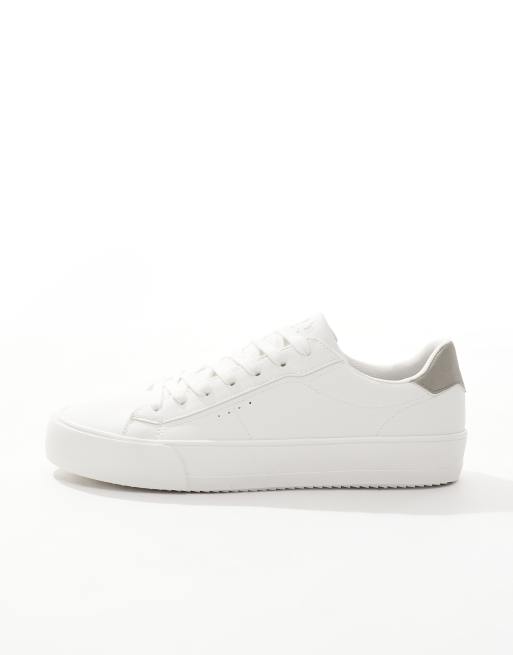 Pull&Bear lace up backtab sneakers in white