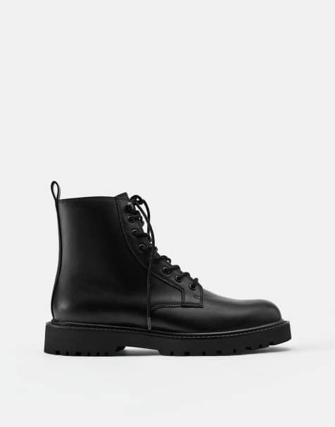 Pull&Bear Lace-up boots in black - view 1