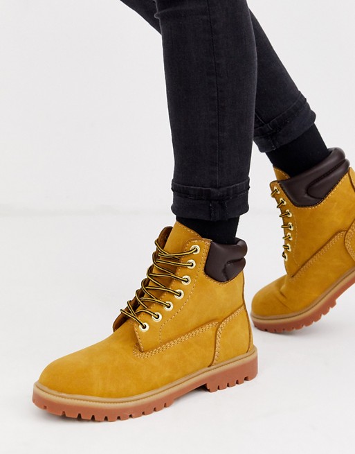 Pull&Bear lace up boots in tan