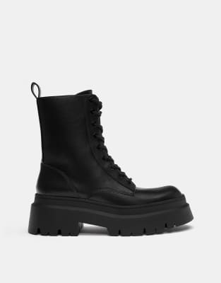 Pull&Bear Lace-up flat ankle boots 