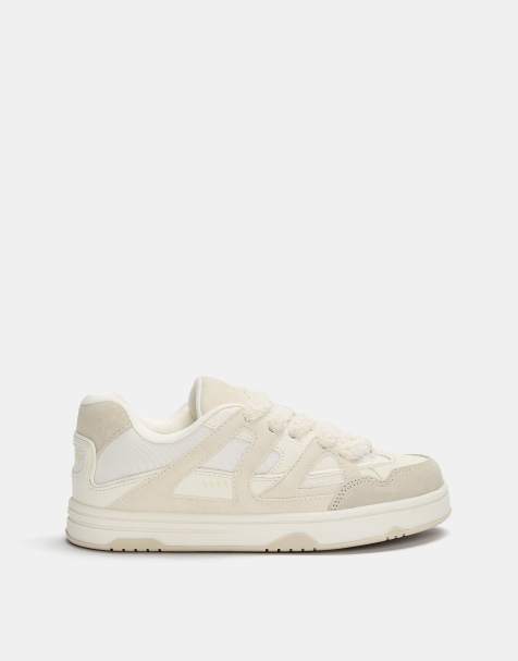 Pull&Bear lace up skater trainers in ecru - view 1