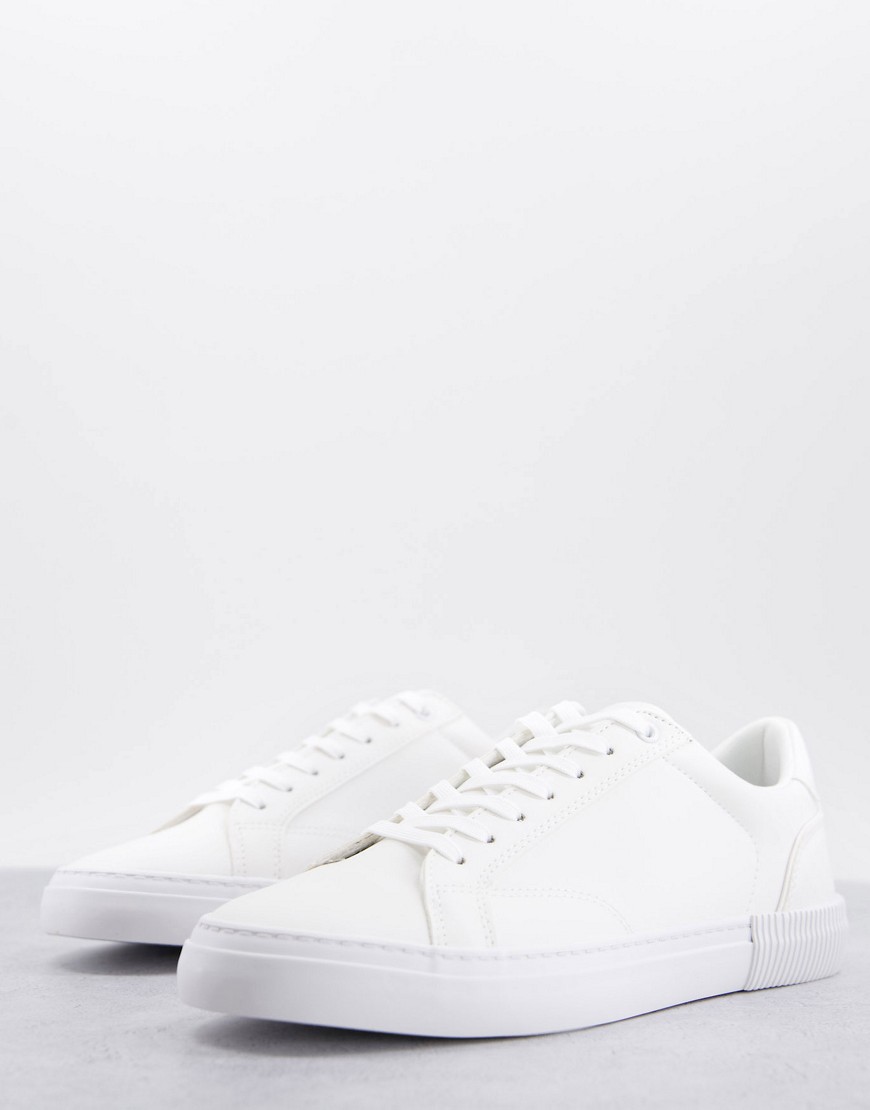 Pull & Bear lace up sneakers in white
