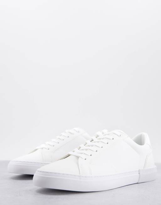 Pull&Bear lace up sneakers in white | ASOS