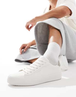 Pull & Bear Lace Up Sneakers With Back Tab In White