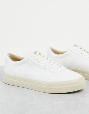 Pull&Bear lace up trainer in white pu