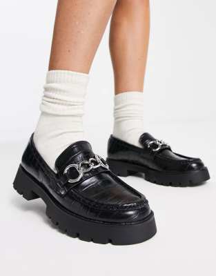 Pull & Bear - Lack-Loafer in Kroko-Schwarz