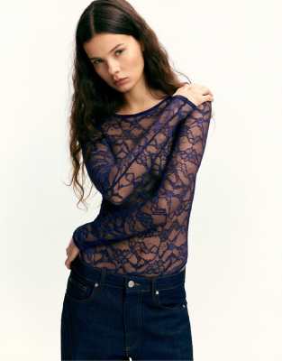 Pull & Bear - Langärmliger Body aus Spitze in Marineblau