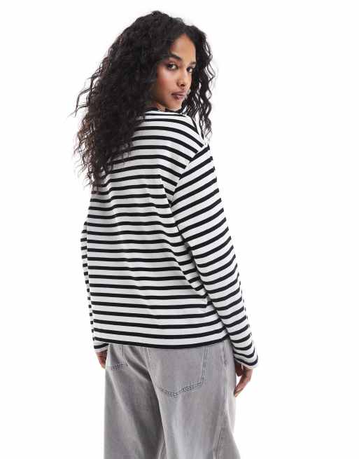 Pull&Bear – Langärmliges Oversize-T-Shirt in Ecru mit Streifen in Schwarz, 4 von 4