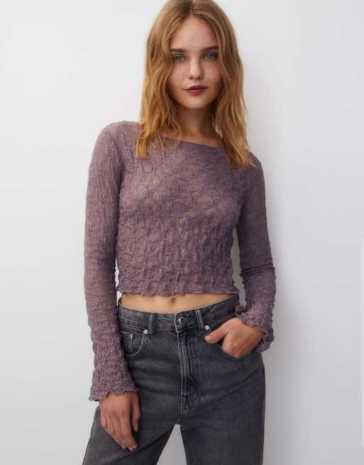 Pull&Bear – Langärmliges Spitzenoberteil in Lila mit ausgestellten Ärmeln