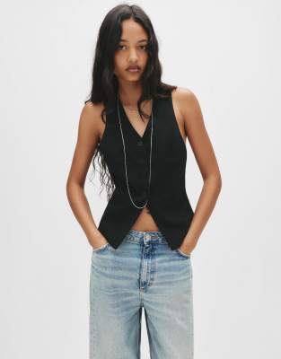 Pull & Bear - Lange, taillierte Weste in Schwarz