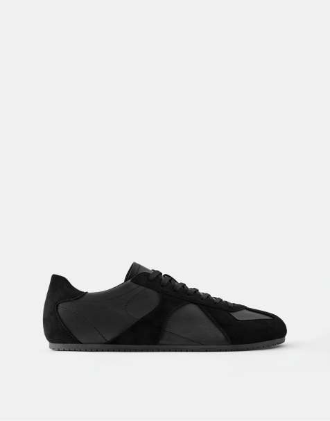 Pull&Bear lässige Sneaker in Schwarz - view 1
