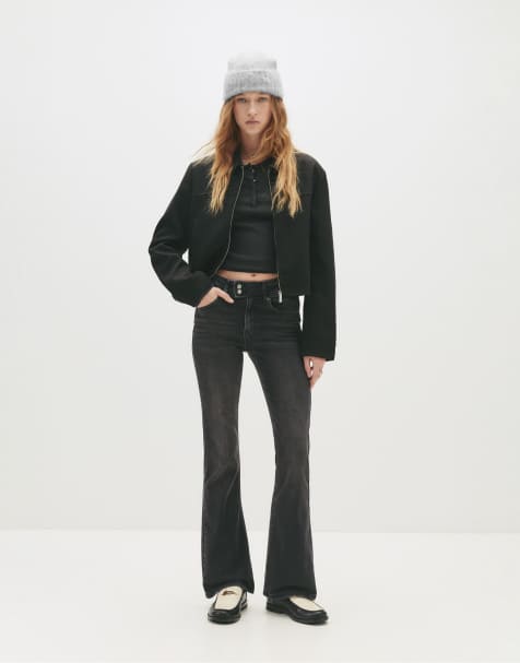 Pull&Bear - Lavtaljede sorte bootcut-jeans - view 1