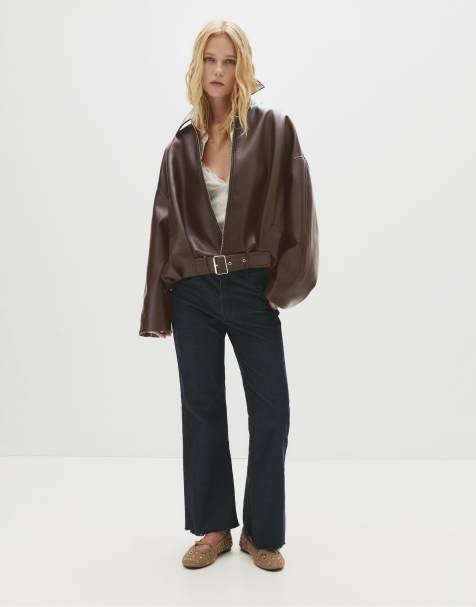 Pull&Bear Leather effect balloon bomber jacket in chocolate - view 1