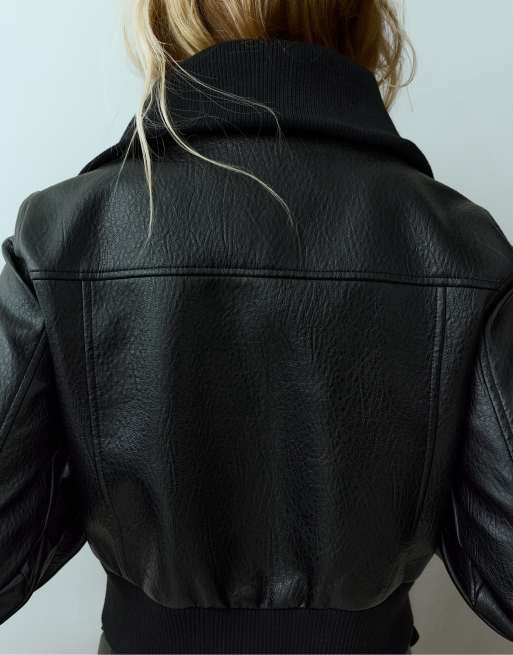 Pull&Bear Leather-effect ribbed jacket in black, 3 of 7