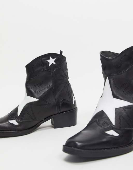 Pull Bear leather star western boots in black