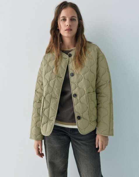 Pull&Bear – Leichte, wattierte Jacke in Khaki - view 1