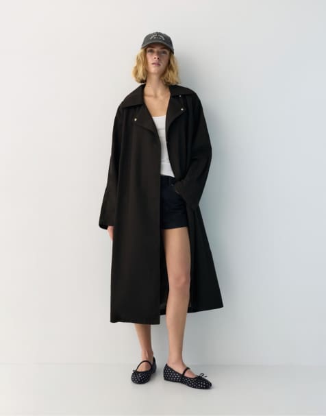 Pull&Bear – Leichter Oversize-Trenchcoat in Schwarz - view 1