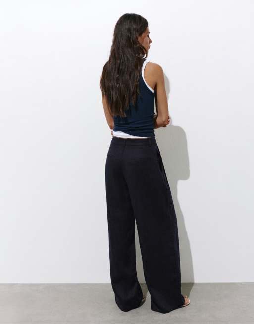 Pull&Bear – Leinenhose in Marineblau mit Bundfalten, 3 von 4