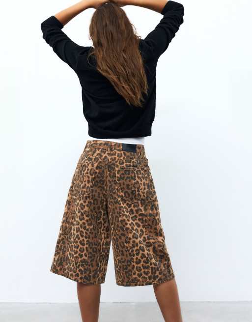 Pull&Bear Leopard jorts in leopard, 4 of 7