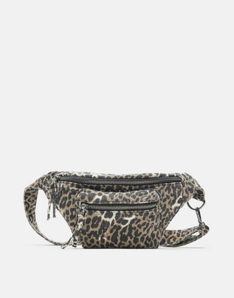 Pull&Bear Leopard print belt bag in leopard - view 1