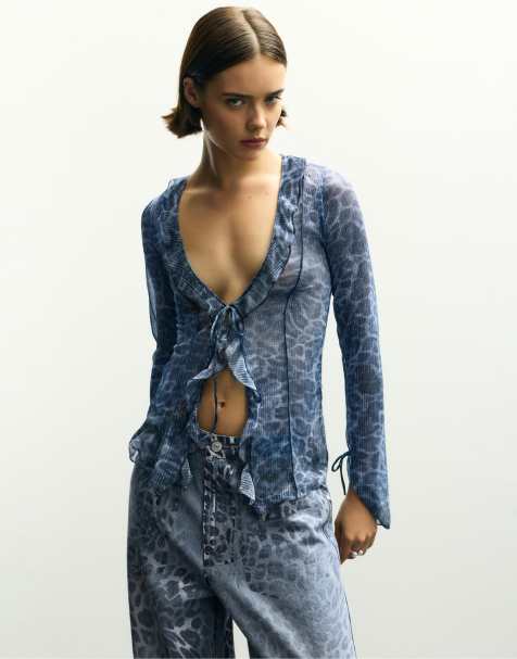 Pull&Bear Leopard print frilled top in leopard print - view 1