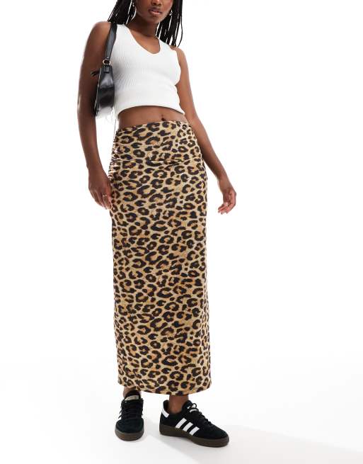 Pull&Bear – Leopardmönstrad midikjol
