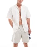 [Pull & Bear] Pull & Bear linen blend revere neck shirt in ecru-Neutral XL Ecru