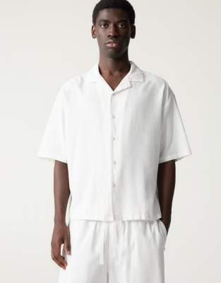 Pull & Bear Linen Blend Short Sleeve Shirt In White