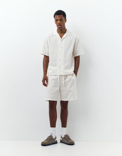 Pull&Bear linen blend shorts in off white - view 1