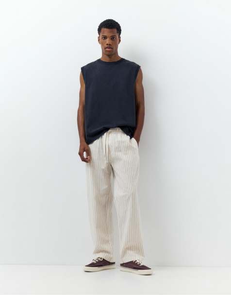 Pull&Bear linen blend trousers in brown - view 1